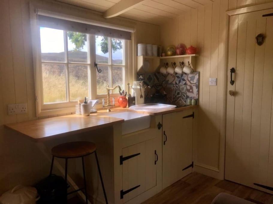 Ferienwohnung The Humble Hut Wooler Exterior foto